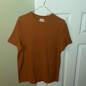 Men’s Zara ribbed tee